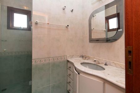 Casa para alugar com 550m², 3 quartos e 10 vagasBanheiro da Suíte 2