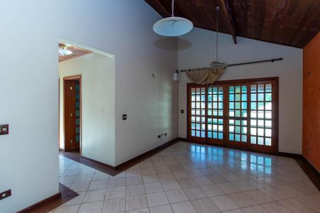 Casa para alugar com 550m², 3 quartos e 10 vagasSala