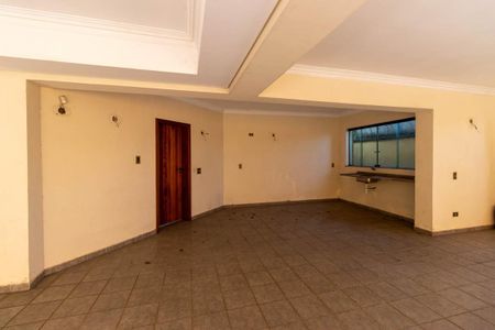 Casa para alugar com 550m², 3 quartos e 10 vagasGaragem