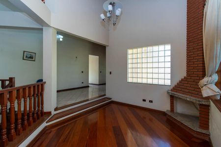 Casa para alugar com 550m², 3 quartos e 10 vagasSala de Lareira