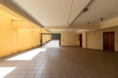 Casa para alugar com 550m², 3 quartos e 10 vagasGaragem