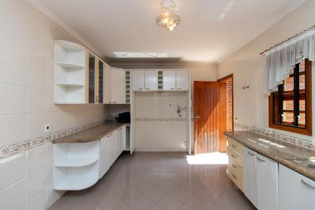 Casa para alugar com 550m², 3 quartos e 10 vagasCozinha