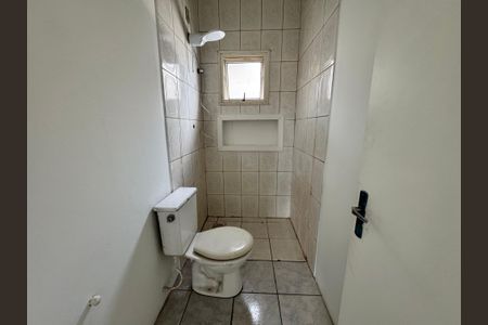 Casa para alugar com 90m², 2 quartos e 2 vagas Casa para alugar com 90m², 2 quartos e 2 vagasBanheiro