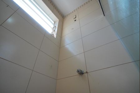 Casa à venda com 300m², 3 quartos e 3 vagasBanheiro do Quarto 1