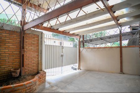 Casa à venda com 105m², 2 quartos e 1 vagaGaragem
