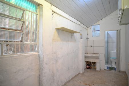 Casa à venda com 105m², 2 quartos e 1 vagaÁrea de Serviço