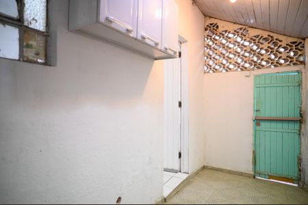 Casa à venda com 105m², 2 quartos e 1 vagaÁrea de Serviço
