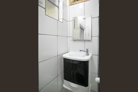 Casa à venda com 105m², 2 quartos e 1 vagaBanheiro