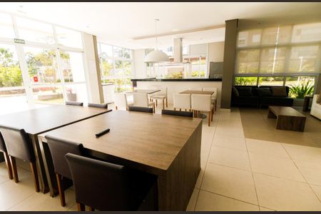 Apartamento para alugar com 48m², 2 quartos e 1 vagaÁrea comum - Salão de festas