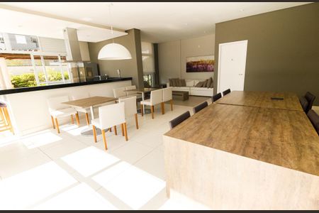 Apartamento para alugar com 48m², 2 quartos e 1 vagaÁrea comum - Salão de festas