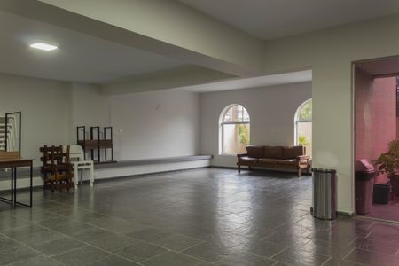 Apartamento à venda com 104m², 2 quartos e 1 vagaÁrea comum