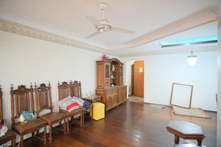 Apartamento para alugar com 110m², 4 quartos e 2 vagasSala