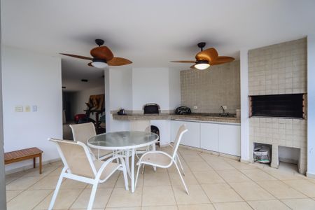 Casa à venda com 750m², 5 quartos e 8 vagasÁrea comum - Churrasqueira