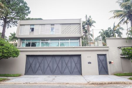 Casa à venda com 750m², 5 quartos e 8 vagasFachada da Casa