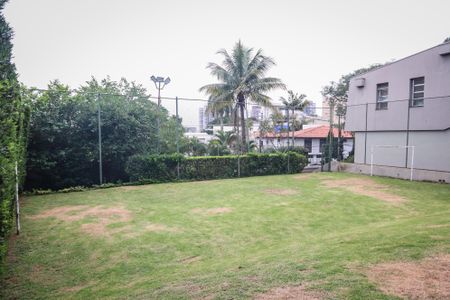 Casa à venda com 750m², 5 quartos e 8 vagasCampo de Futebol