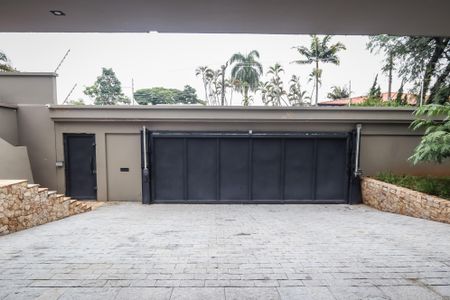 Casa à venda com 750m², 5 quartos e 8 vagasGaragem