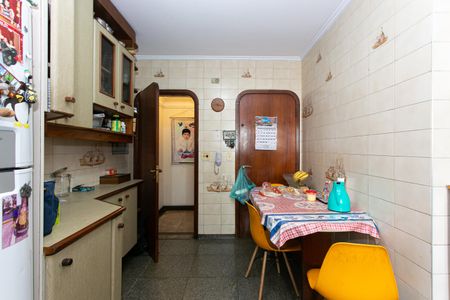 Apartamento para alugar com 110m², 3 quartos e 2 vagasCozinha