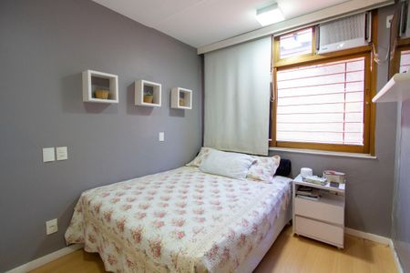 Apartamento à venda com 176m², 3 quartos e 2 vagasQuarto 3