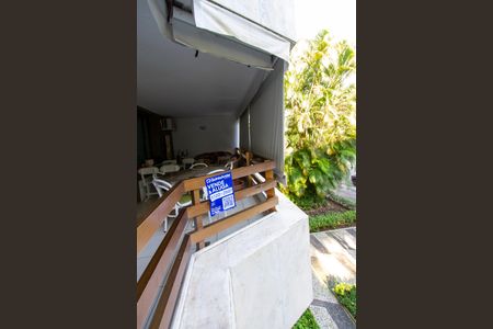 Apartamento à venda com 176m², 3 quartos e 2 vagasPlaquinha