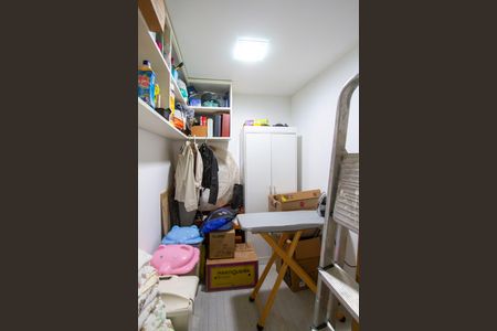 Apartamento à venda com 176m², 3 quartos e 2 vagasQuarto de Serviço