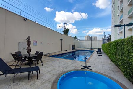 Apartamento à venda com 70m², 3 quartos e 1 vaga Apartamento à venda com 70m², 3 quartos e 1 vagaÁrea comum - Piscina