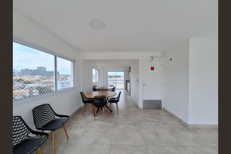 Apartamento para alugar com 47m², 2 quartos e 1 vaga Apartamento para alugar com 47m², 2 quartos e 1 vagaÁrea comum - Salão de festas