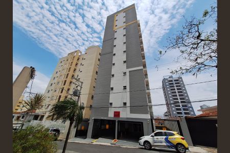 Apartamento para alugar com 47m², 2 quartos e 1 vaga Apartamento para alugar com 47m², 2 quartos e 1 vagaFachada