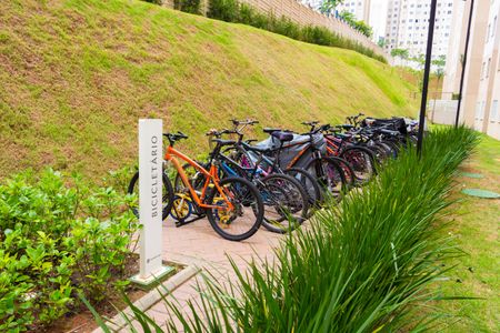 Apartamento à venda com 35m², 2 quartos e sem vagaÁrea comum - Bicicletário