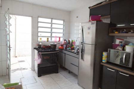 Casa à venda com 70m², 2 quartos e 2 vagasCozinha