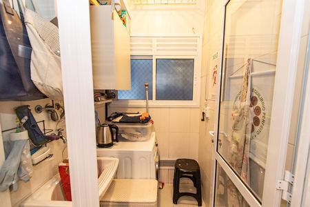 Apartamento para alugar com 74m², 2 quartos e 1 vaga Apartamento para alugar com 74m², 2 quartos e 1 vagaÁrea de serviço