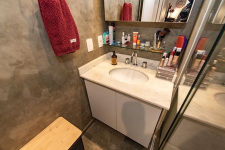Apartamento para alugar com 74m², 2 quartos e 1 vaga Apartamento para alugar com 74m², 2 quartos e 1 vagaBanheiro