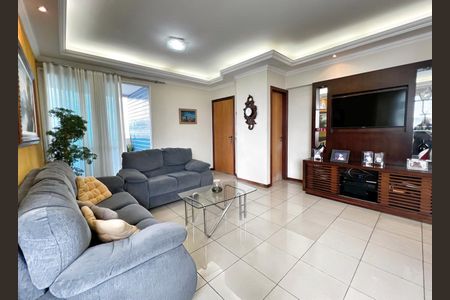 Apartamento à venda com 156m², 4 quartos e 3 vagas Apartamento à venda com 156m², 4 quartos e 3 vagasSala