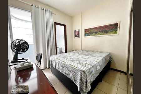 Apartamento à venda com 156m², 4 quartos e 3 vagas Apartamento à venda com 156m², 4 quartos e 3 vagasQuarto 1 Suíte