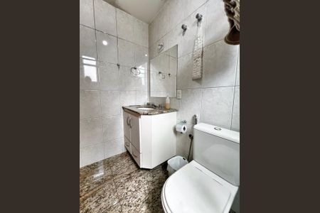 Apartamento à venda com 156m², 4 quartos e 3 vagas Apartamento à venda com 156m², 4 quartos e 3 vagasBanheiro