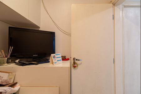 Apartamento à venda com 200m², 2 quartos e 1 vaga Apartamento à venda com 200m², 2 quartos e 1 vagaQuarto de Serviço