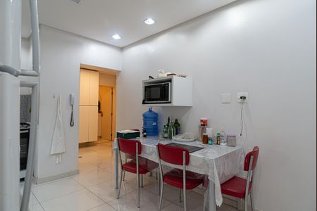 Apartamento à venda com 200m², 2 quartos e 1 vaga Apartamento à venda com 200m², 2 quartos e 1 vagaCozinha