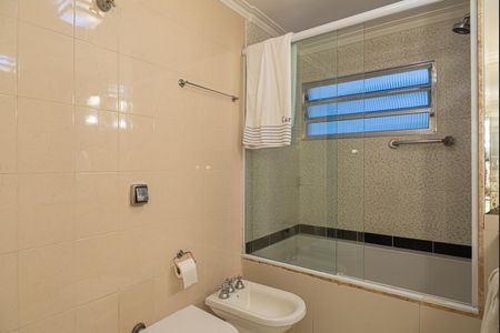 Apartamento à venda com 200m², 2 quartos e 1 vaga Apartamento à venda com 200m², 2 quartos e 1 vagaBanheiro da Suíte