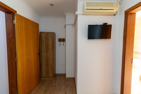 Casa à venda com 210m², 3 quartos e 3 vagasSuíte