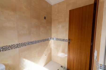 Casa à venda com 210m², 3 quartos e 3 vagasBanheiro da Suíte