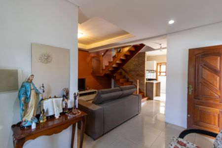 Casa à venda com 210m², 3 quartos e 3 vagasEntrada