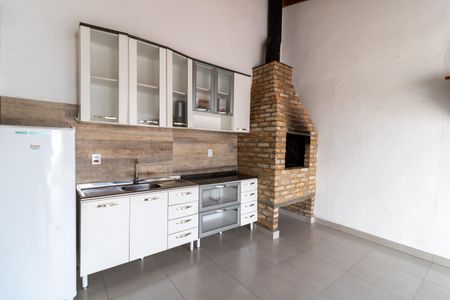 Casa à venda com 210m², 3 quartos e 3 vagasChurrasqueira