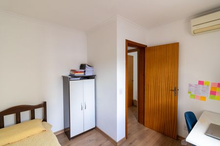 Casa à venda com 210m², 3 quartos e 3 vagasQuarto 2