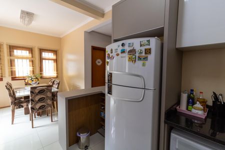 Casa à venda com 210m², 3 quartos e 3 vagasCozinha