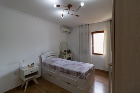 Casa à venda com 210m², 3 quartos e 3 vagasQuarto 1