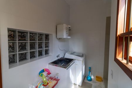 Casa à venda com 210m², 3 quartos e 3 vagasÁrea de Serviço