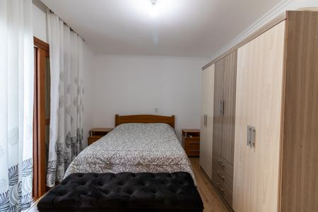 Casa à venda com 210m², 3 quartos e 3 vagasSuíte