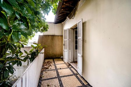 Casa à venda com 251m², 3 quartos e 5 vagasQuarto 03 Terraço