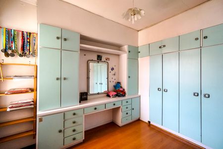 Casa à venda com 251m², 3 quartos e 5 vagasQuarto 02