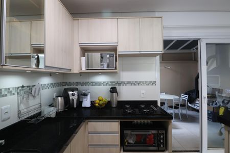 Casa à venda com 123m², 2 quartos e 2 vagasCozinha