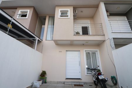 Casa à venda com 123m², 2 quartos e 2 vagasÁrea externa